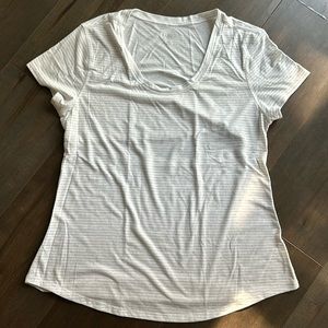 Old Navy Active Tshirt